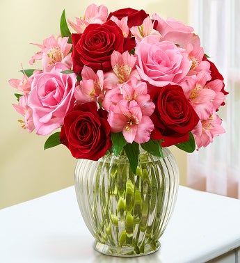 Spring Delight Rose & Peruvian Lily + Free Vase