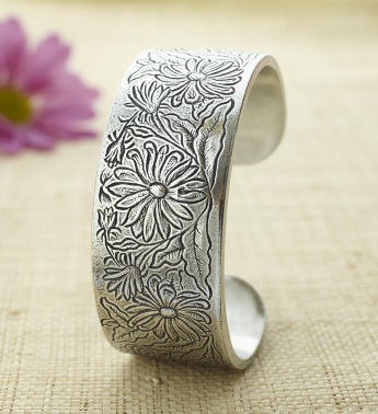 Flower of the Month Bracelet-April